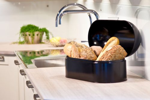 Read more about the article 7 Bread Pans with Lids [Pullman Loaf Pans Explained]