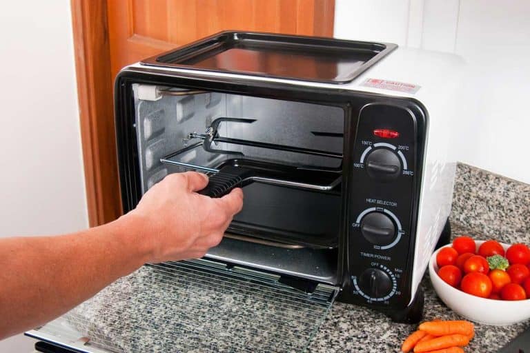 Household appliance; toaster oven, photo in kitchen environment, Can a Toaster Oven Replace A Microwave?