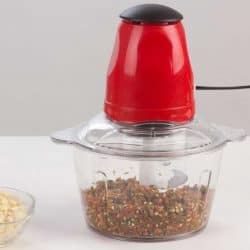 Food processor with chopped chilli inside, Food Processor Lid Stuck? Here's What To Do