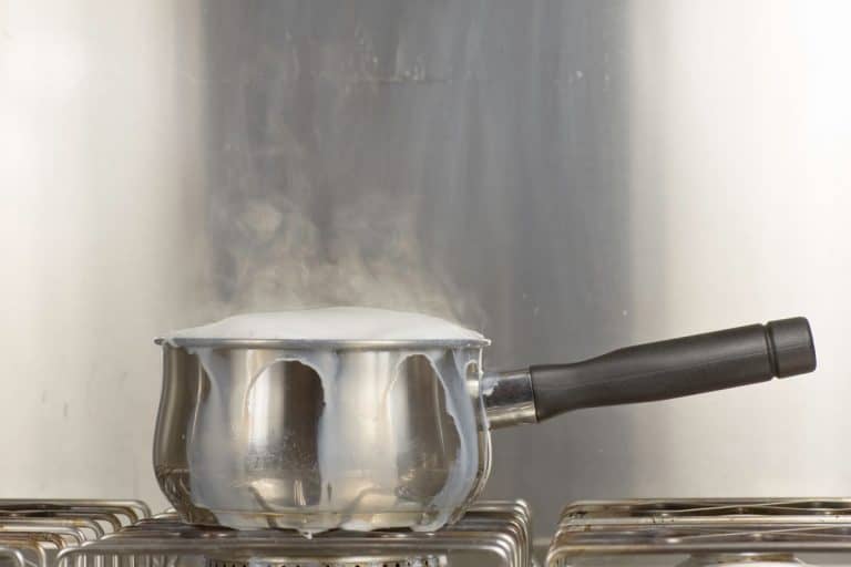 Boiling milk pot on a stove, What Type of Pot is Best for Boiling Milk?