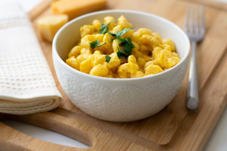 Macaroni and Cheese American comfort food placed on top of a chopping board, 6 Best Oven-Safe Serving Bowls For Your Home