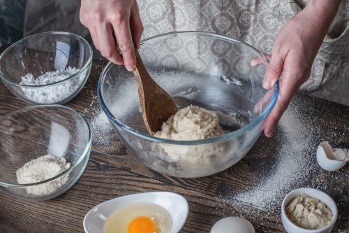 Read more about the article What Size Mixing Bowl For Making Bread?