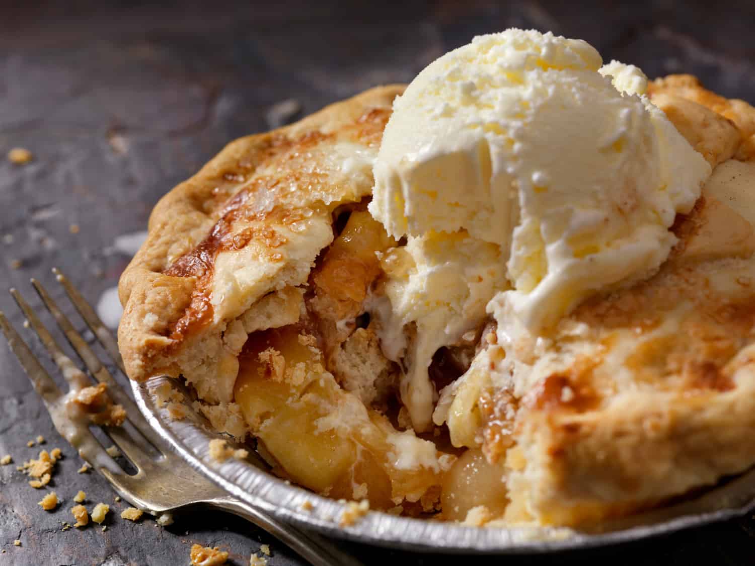Individual Size Apple Pie with Vanilla Ice Cream