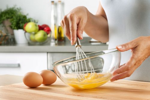 Read more about the article Should You Whisk Scrambled Eggs? [The Secrets You Need To Know!]