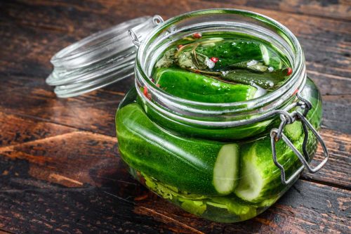 Read more about the article How To Brine Cucumbers For Pickles In 6 Easy Steps