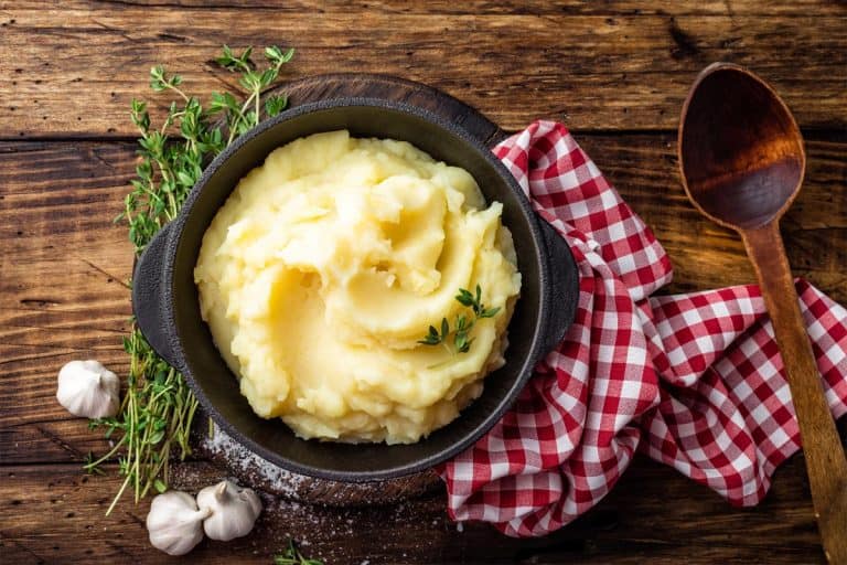 Mashed potatoes boiled puree in cast iron pot, How Many Potatoes Do You Need For Mashed Potatoes?