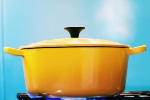 Read more about the article Are Enamel Pots Oven Safe?