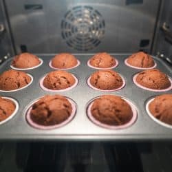 Delicious brown chocolates in the oven, Do Dark Cake Pans Cook Faster?