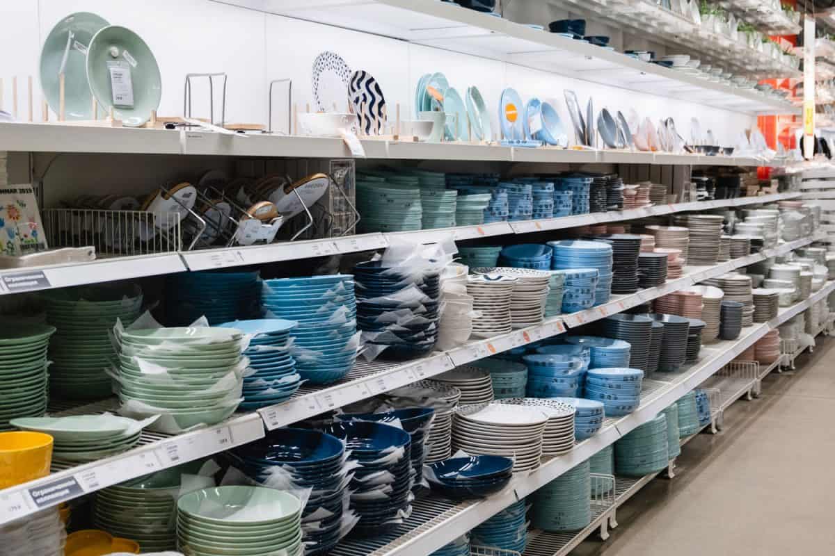 ikea shelves filled with chinas, porcelain, ceramics and other structures of dishes
