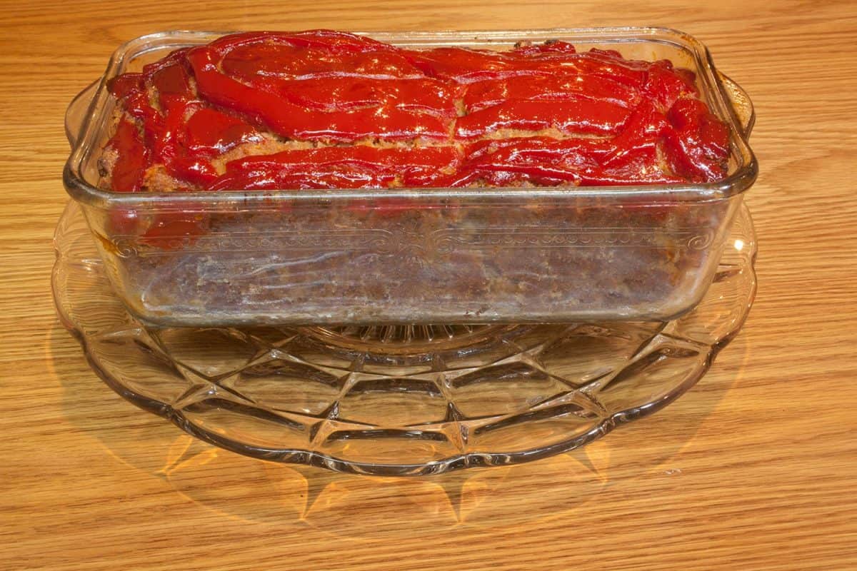 Meatloaf served in a glass casserole dish