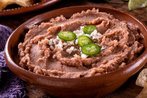 Read more about the article How To Properly Store Refried Beans