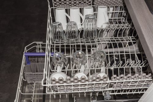Read more about the article How To Reset An LG Dishwasher
