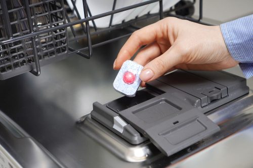 Read more about the article Should You Unwrap Dishwasher Tablets?