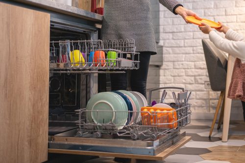 Read more about the article How Long Does An Amana Dishwasher Run?