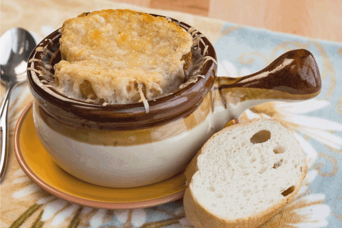 Read more about the article How To Cut Onions For French Onion Soup