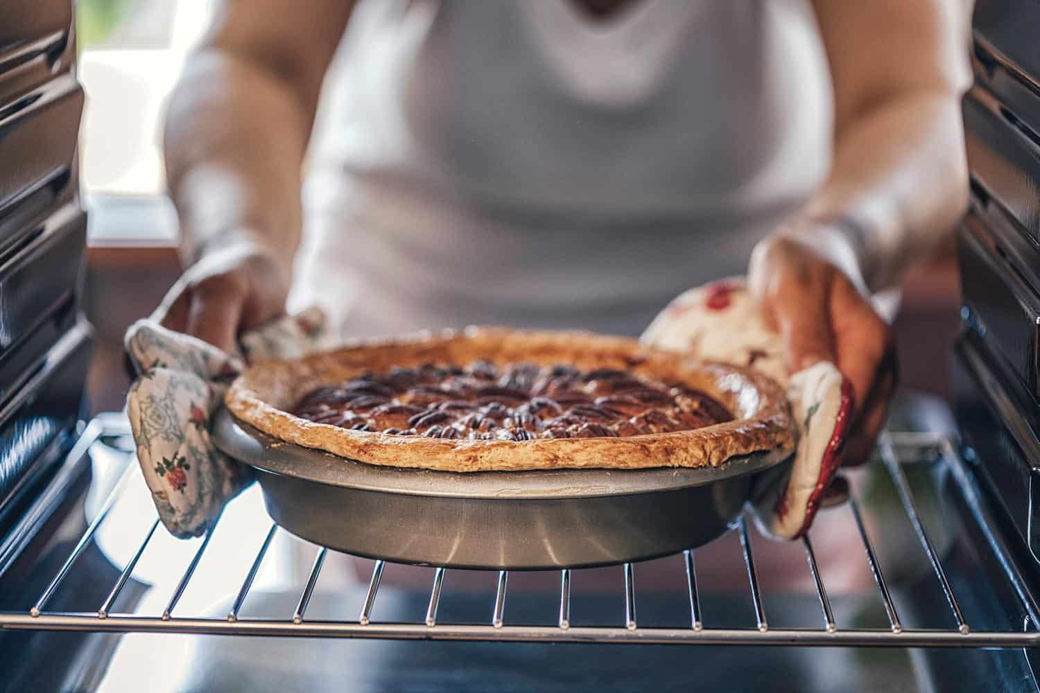 Baking pecan pie in the oven