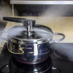 An induction cooker with a pressure cooker, Does A Pressure Cooker Work On Induction