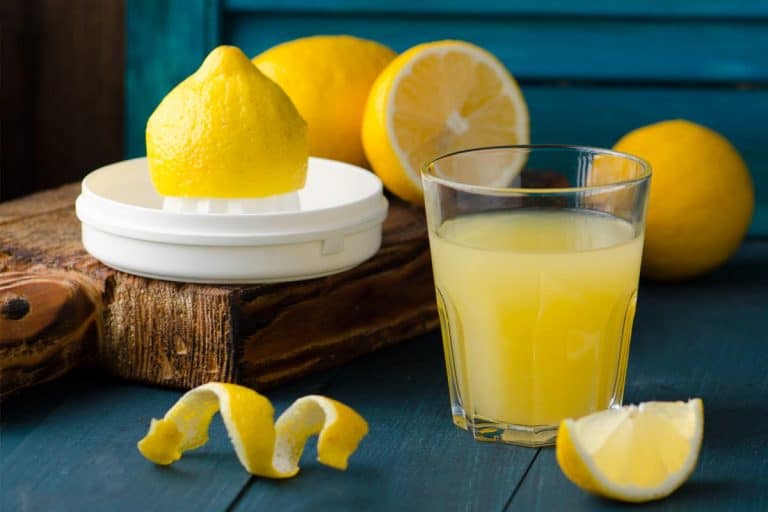 Glass full of lemon juice, What Is The Equivalent Of The Juice Of Half A Lemon?
