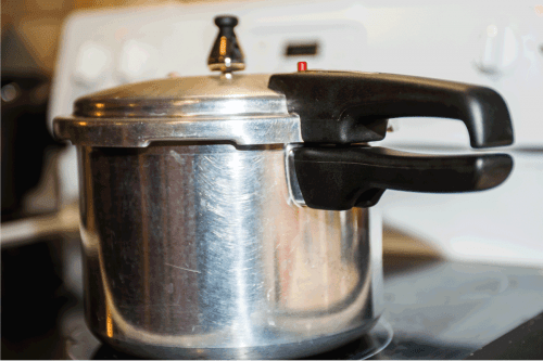 Read more about the article How To Boil An Egg In A Pressure Cooker Or Instant Pot