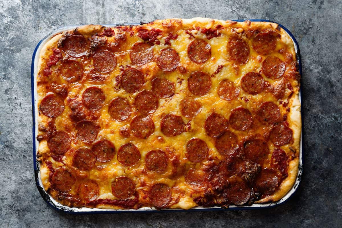 close up of detroit style pepperoni pizza