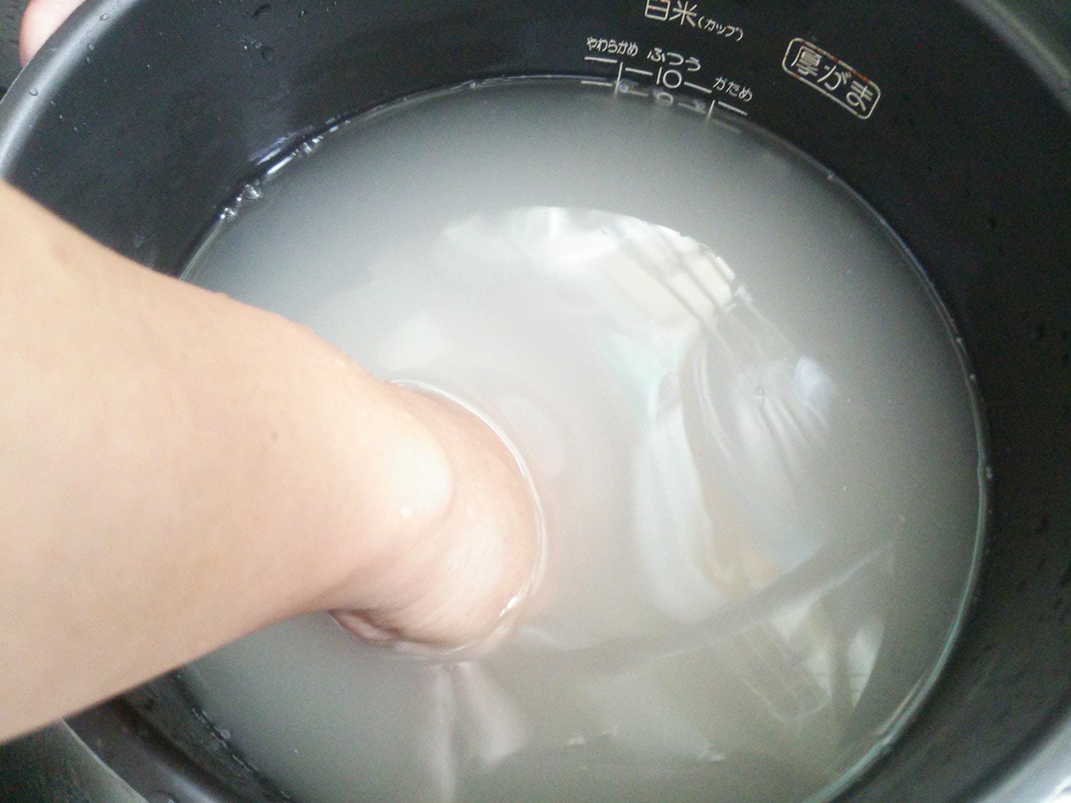 Washing rice