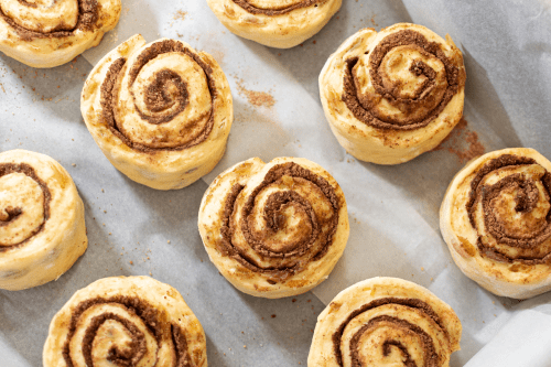 Read more about the article At What Temperature To Bake Cinnamon Rolls?