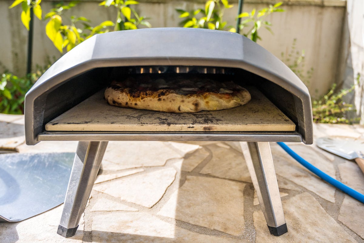 ooni pizza oven can it be used in garage