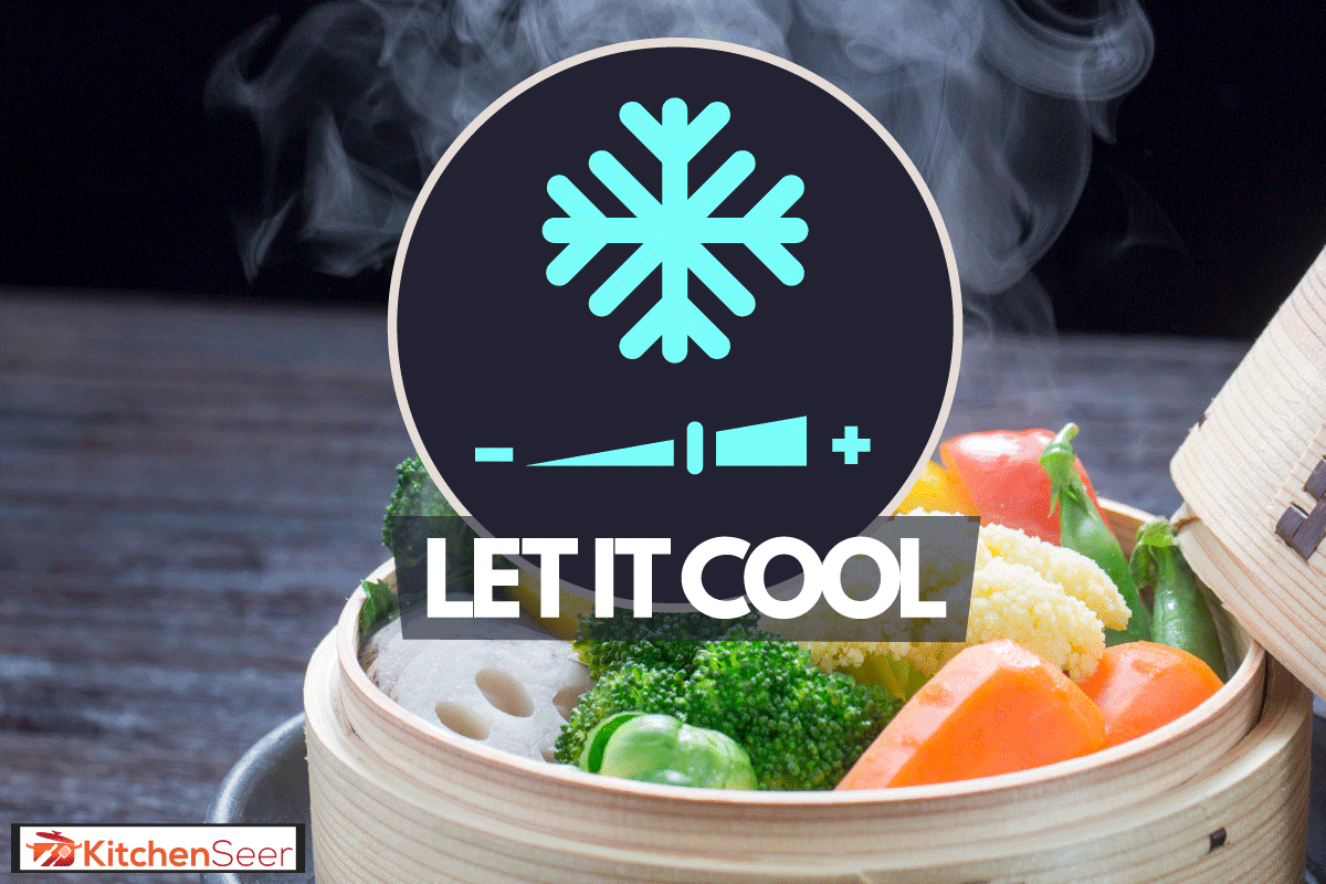 Vegetables being steamed, Can You Put Hot Food In The Freezer?
