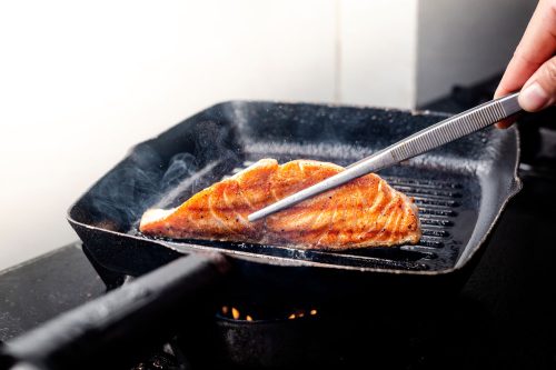 Read more about the article How Long To Cook Salmon In Pan On Stove?