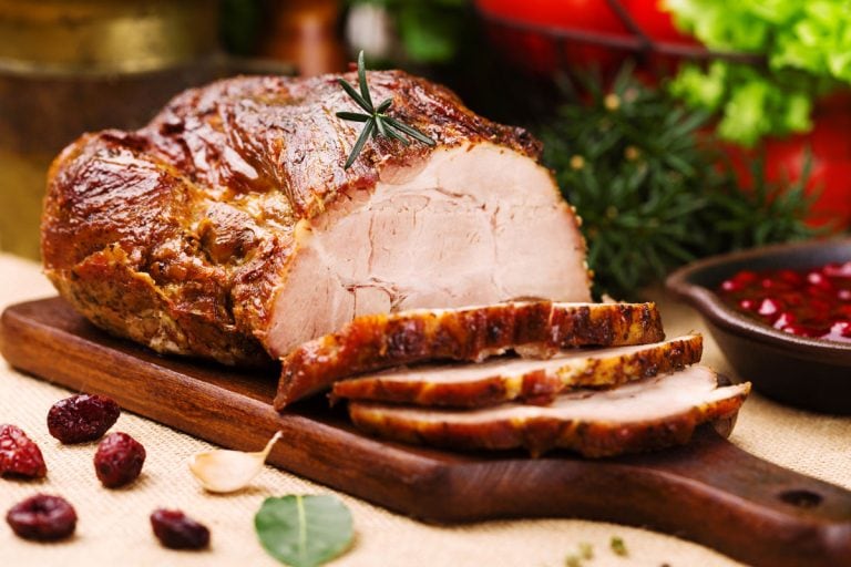 Roast pork with cranberry dip, basil, coriander and rosemary, Should You Cover Pork When Roasting?