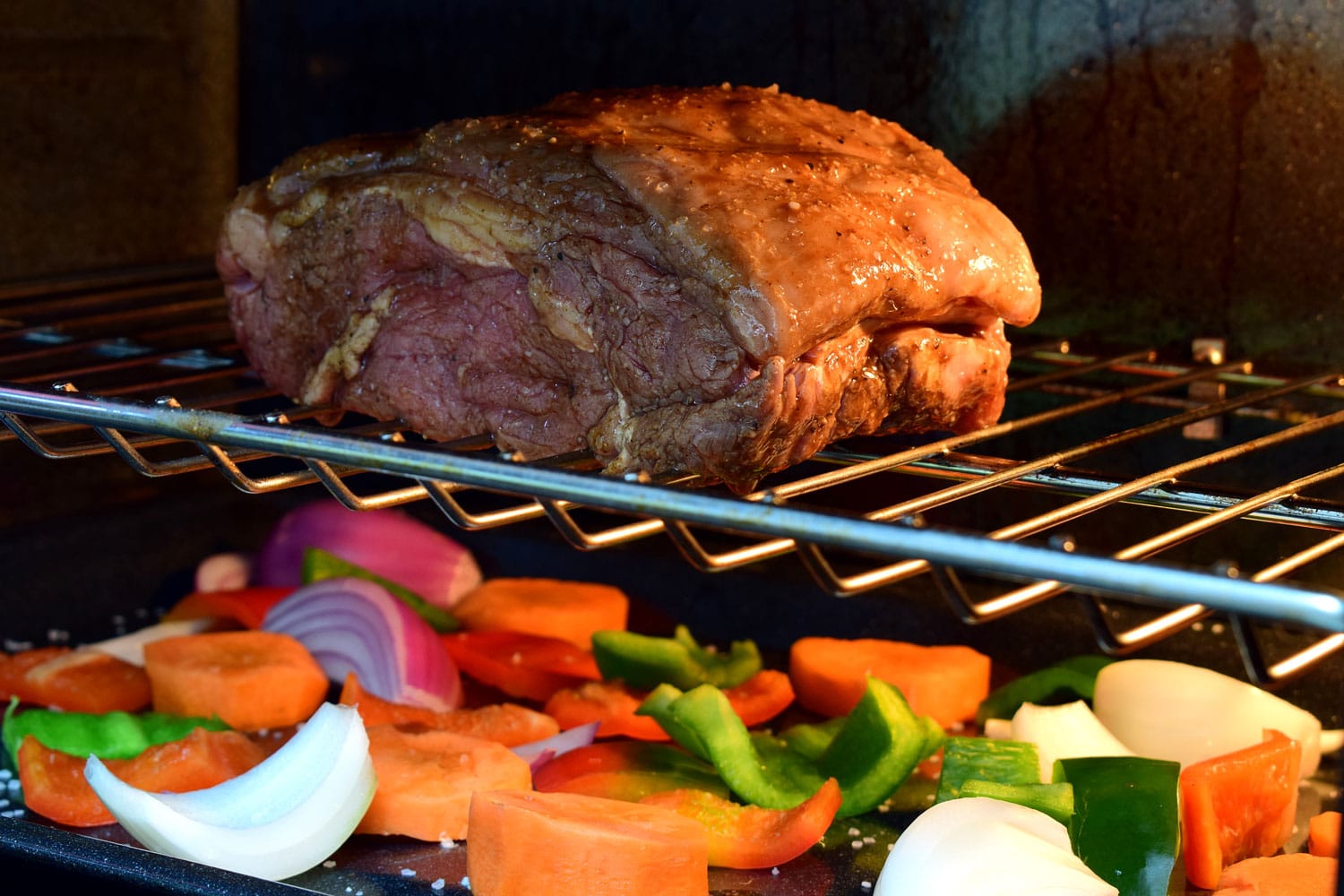 Tasty Beef Grilled in Oven with vegies
