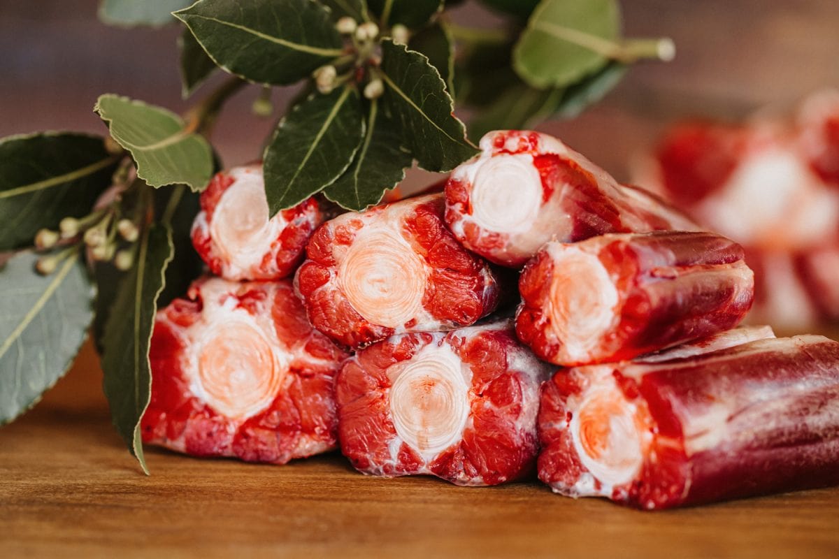 Raw oxtail from Black Angus with laurel and rosemary, part of an E+ and S+ series