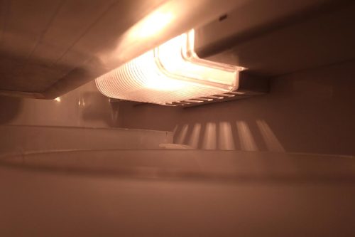 Read more about the article How To Change Light Bulb In A Kitchenaid Refrigerator? [Steps Explained]