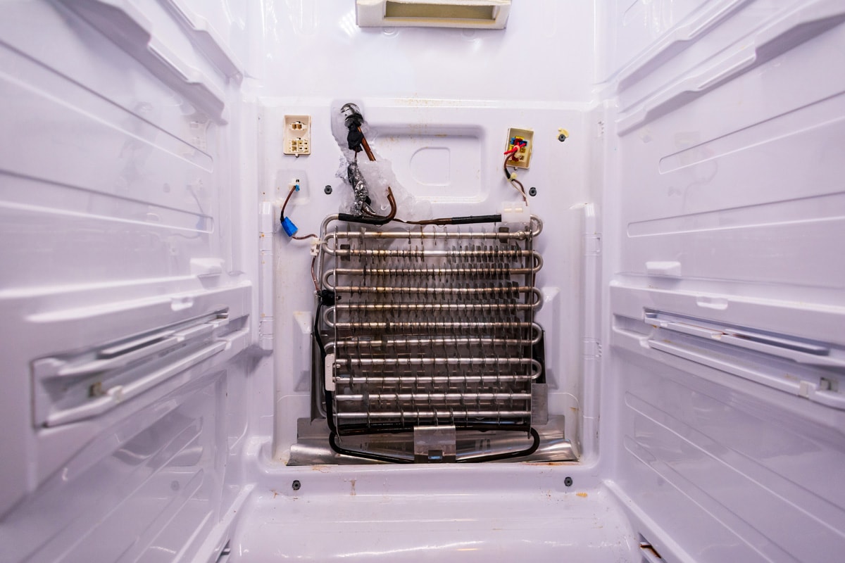 Compressor fans of a refrigerator