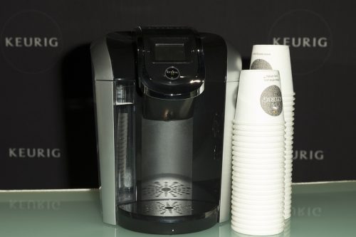 Read more about the article All Of The Lights On My Keurig Are On – What’s Wrong?