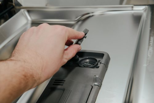 Read more about the article How To Add Rinse Aid To Whirlpool Dishwasher