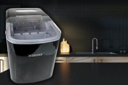 Read more about the article Igloo Countertop Ice Maker All Lights Flashing – Why And What To Do?