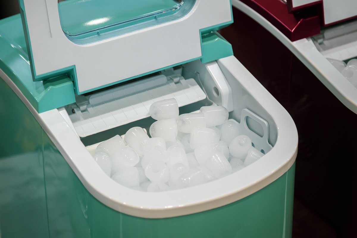 Opening a portable ice maker
