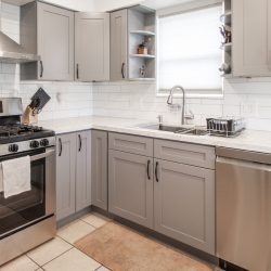 Small modern kitchen with grey cabinets, 6 Colors That Go With Gray Cabinets [With Pictures]