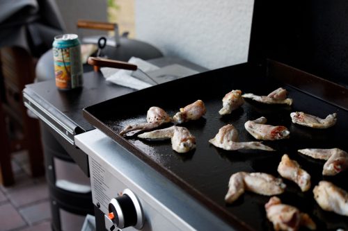 Read more about the article Can I Sand My Blackstone Griddle?