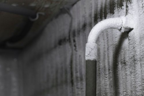 Read more about the article Dishwasher Drain Hose Freezing – Why And What To Do?