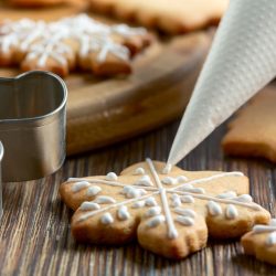 Making Christmas cookies betty crocker cookie icing, Can Betty Crocker Cookie Icing Expire? [Here's What You Should Know!]