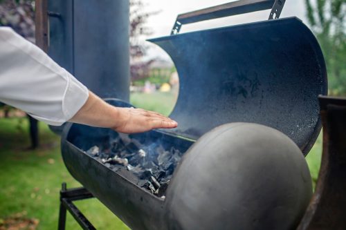 Read more about the article How To Use The Top Vent On A Charcoal Grill