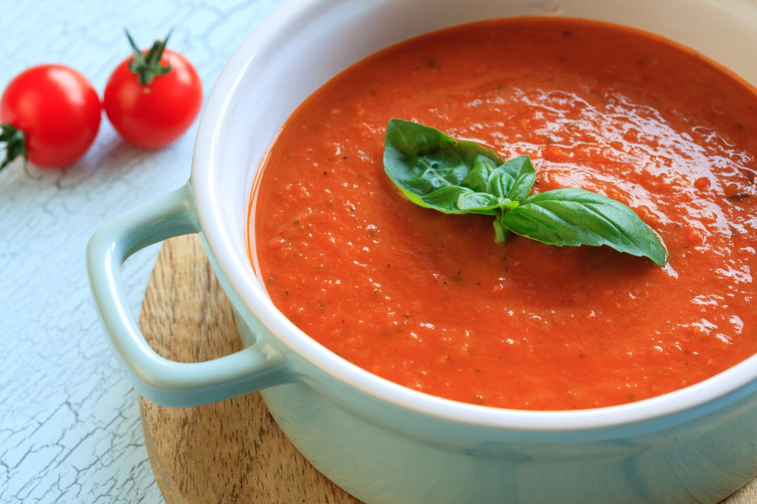 Fresh tomato soup 