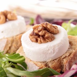 bread with goat cheese and walnut, Do You Serve Goat Cheese At Room Temperature?