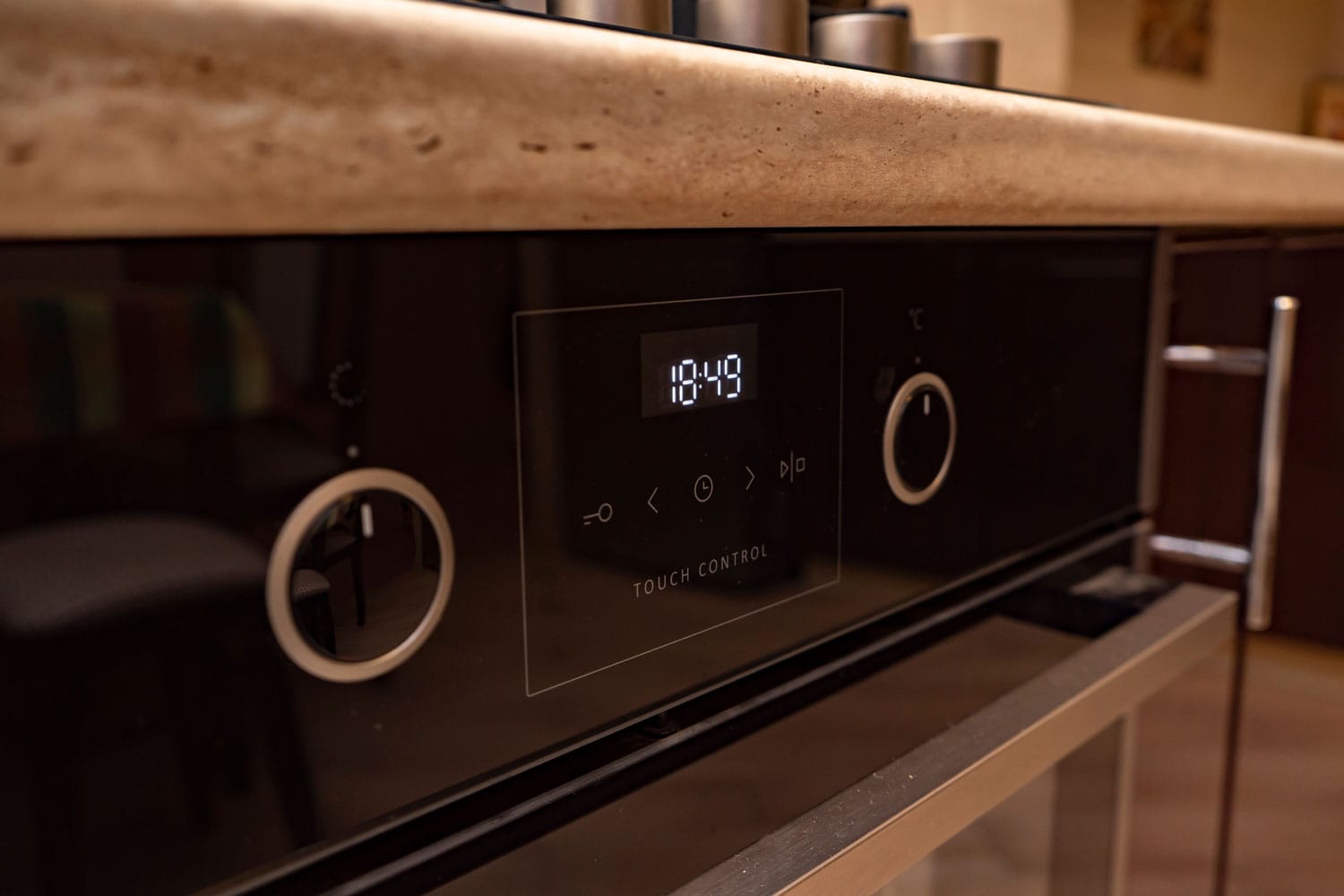touch panel cooker with clock