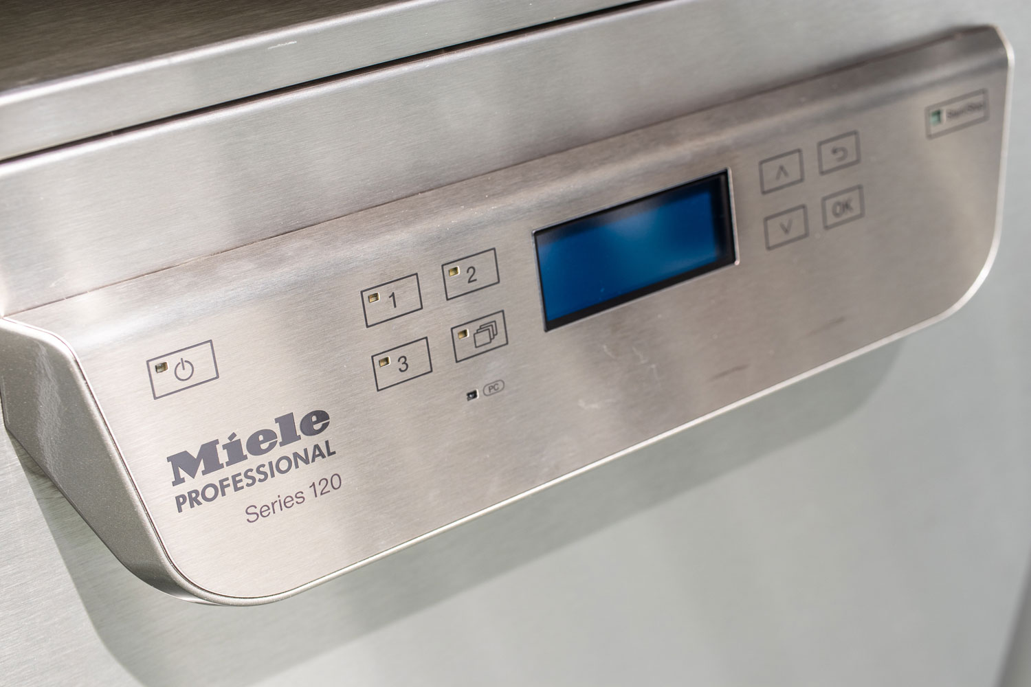 A brand new Miele dishwasher 